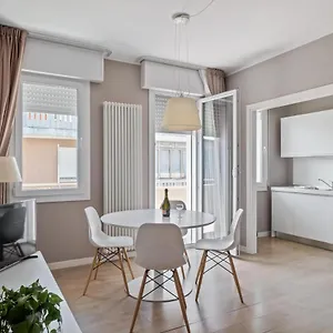  Apartamento Myplace Porta San Giovanni Itália